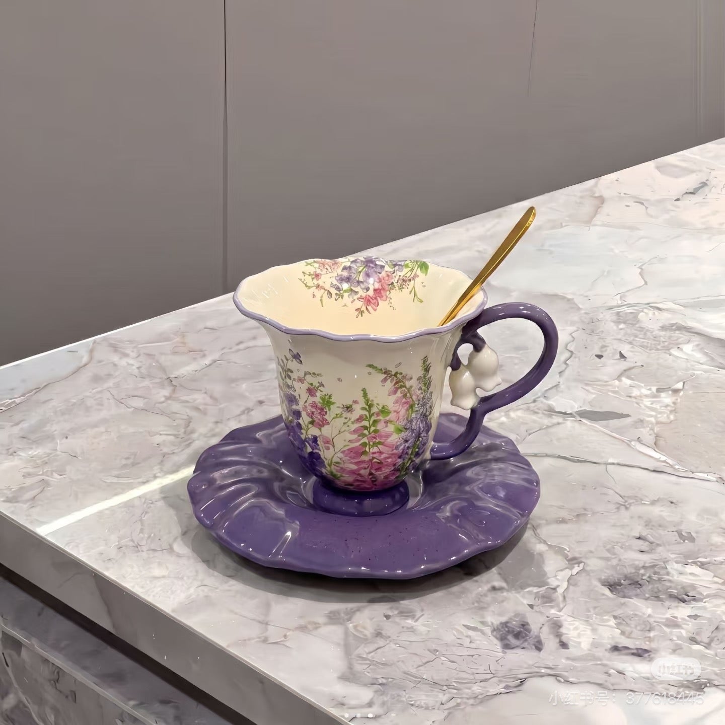Smooth Ceramic French Look Retro Flowers Aesthetic Coffee Cup & Saucer Set (260ml) - Women's Drinkware Must-Haves, Ideal for Latte, Afternoon Tea