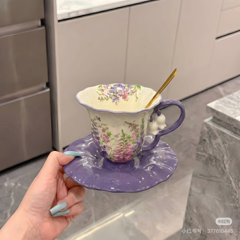 Smooth Ceramic French Look Retro Flowers Aesthetic Coffee Cup & Saucer Set (260ml) - Women's Drinkware Must-Haves, Ideal for Latte, Afternoon Tea